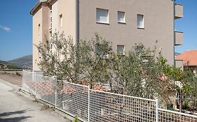 Apartment Toni
